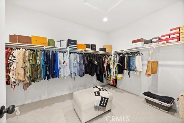 10095 Goldenrod Ct., Rancho Cucamonga CA: https://media.crmls.org/medias/b936a810-fd91-49f6-b25c-a690af703326.jpg