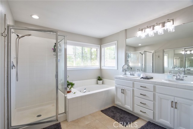 31264 Jura Court, Temecula CA: https://media.crmls.org/medias/b93720b3-bf59-4bed-93b0-7f2bb569dbeb.jpg