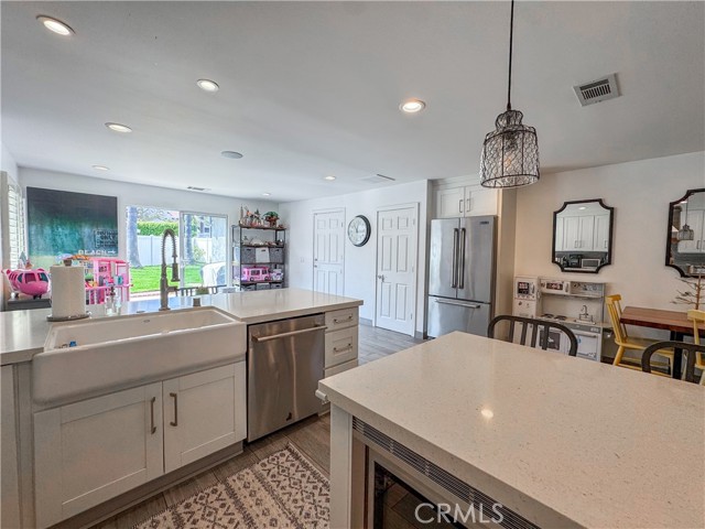 Detail Gallery Image 12 of 32 For 2814 Dalemead, Torrance,  CA 90505 - 4 Beds | 2 Baths