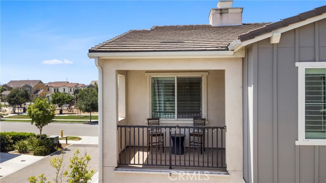 2777 E Bordeaux Drive, Ontario CA: https://media.crmls.org/medias/b937cd0f-4f21-4201-a9e6-de81100b3bb1.jpg