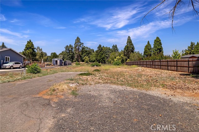 1541 Judy Lane, Paradise CA: https://media.crmls.org/medias/b93965ec-4e83-49e4-a214-a0b3e4ed77a1.jpg