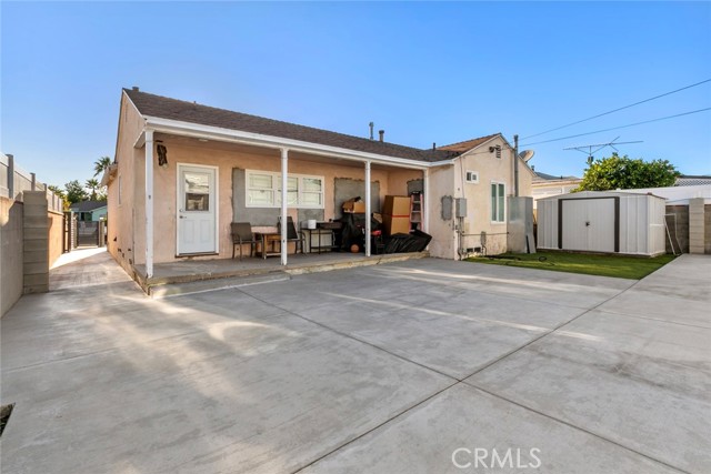 Detail Gallery Image 22 of 25 For 8436 Amboy, Sun Valley,  CA 91352 - 5 Beds | 3 Baths