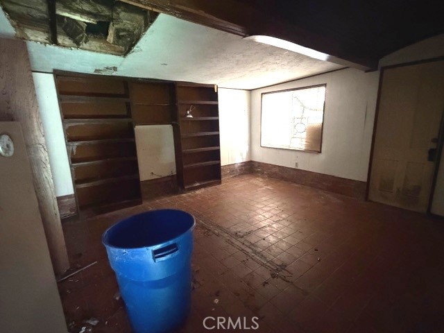 Detail Gallery Image 10 of 16 For 2345 Caldero Ln, La Canada Flintridge,  CA 91020 - 3 Beds | 2 Baths