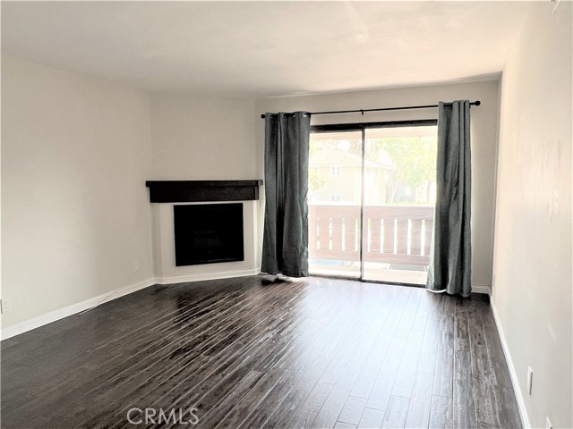 Detail Gallery Image 3 of 21 For 19153 Parkland St #138,  Yorba Linda,  CA 92886 - 2 Beds | 2 Baths