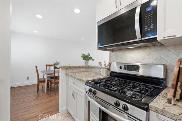 1747 Barry Avenue, Los Angeles CA: https://media.crmls.org/medias/b93c89f0-c8c0-48c6-be3f-27374301ae6a.jpg