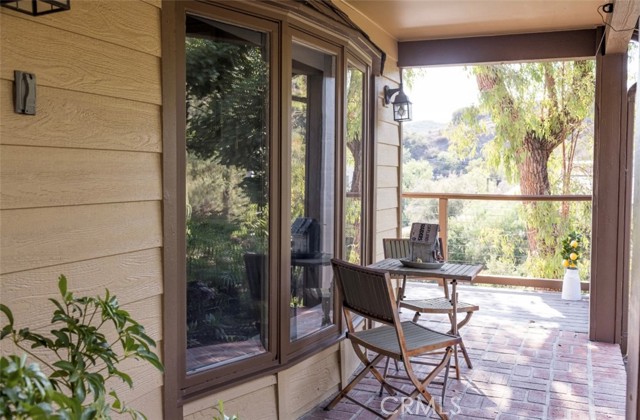 19332 Oakie Doakie, Trabuco Canyon CA: https://media.crmls.org/medias/b93cc926-48dd-49af-8af7-0b3a9b889502.jpg