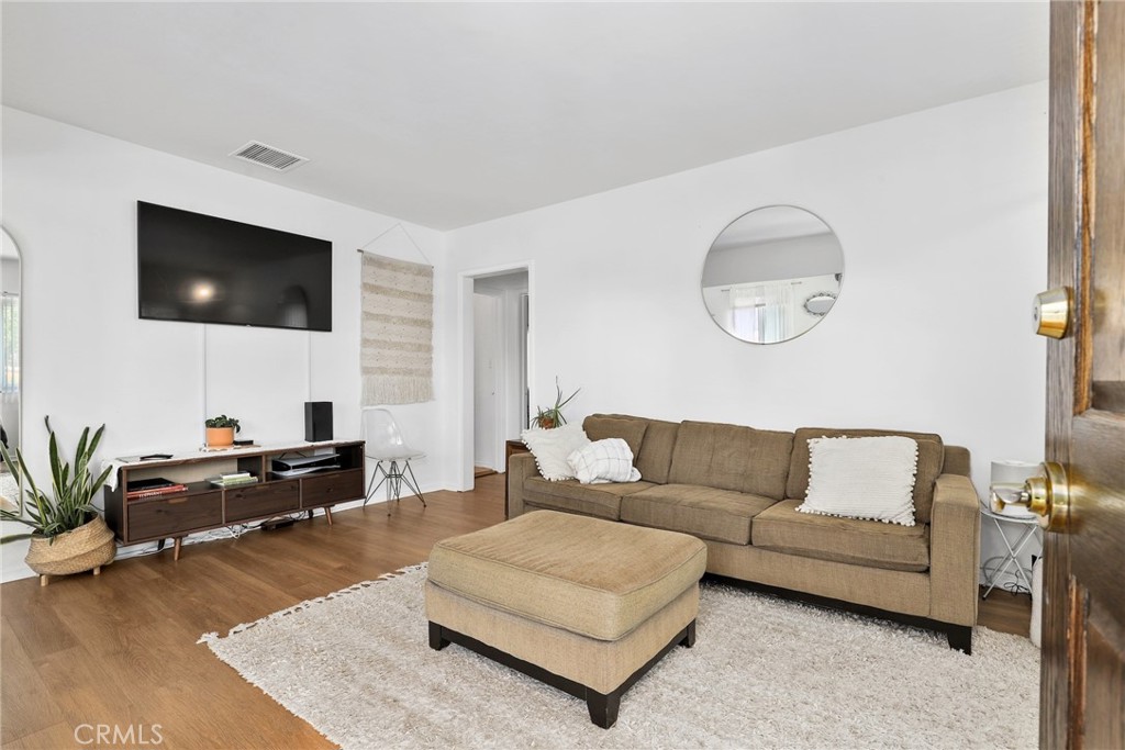 2129 N Pepper StreetBurbank img 49