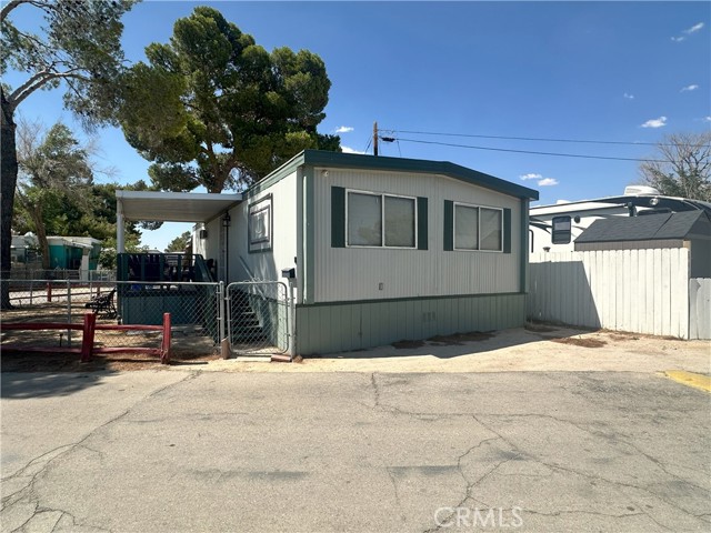 1258 Rosamond Boulevard, Rosamond CA: https://media.crmls.org/medias/b93d5ac5-d051-47fd-b621-ff30e8943c62.jpg