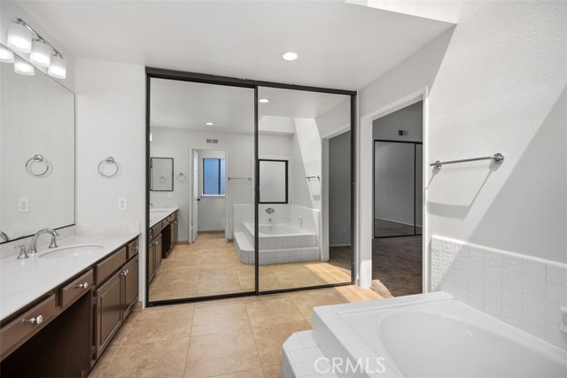 Detail Gallery Image 15 of 22 For 25716 Harbor Point Dr. #178,  Dana Point,  CA 92629 - 4 Beds | 3 Baths