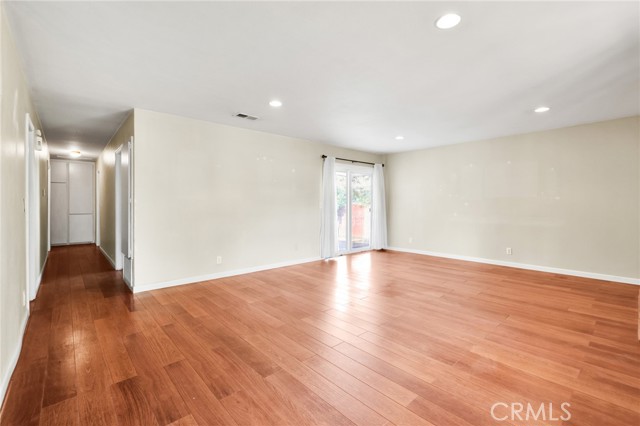 Detail Gallery Image 21 of 33 For 586 Tam O Shanter, San Marcos,  CA 92069 - 5 Beds | 3 Baths