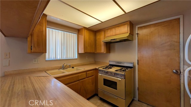Detail Gallery Image 12 of 28 For 21512 Pahute Rd, Apple Valley,  CA 92308 - 2 Beds | 2 Baths