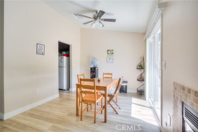 Detail Gallery Image 18 of 46 For 273 Newell Dr, Riverside,  CA 92507 - 3 Beds | 2 Baths