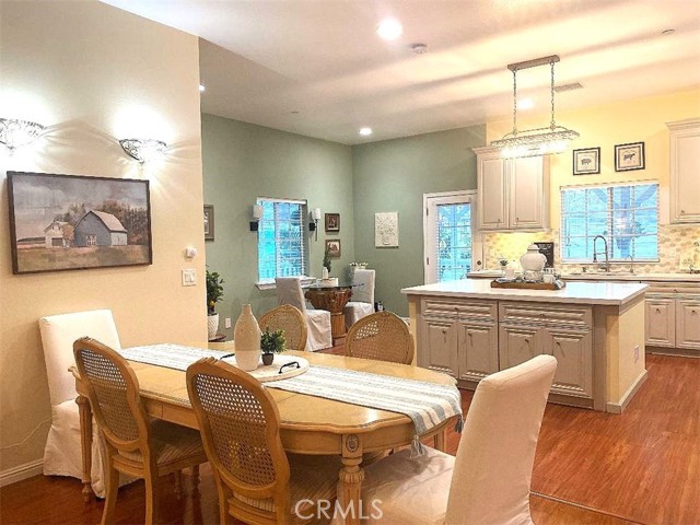 Detail Gallery Image 9 of 55 For 23711 California Ave, Hemet,  CA 92545 - 5 Beds | 3 Baths