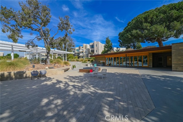 727 Beacon, Irvine CA: https://media.crmls.org/medias/b93f14c7-cbff-43de-96e5-86c57699028e.jpg