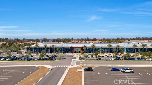 125 Allusion, Irvine CA: https://media.crmls.org/medias/b9400397-76c5-47e9-8337-e7985795a2d9.jpg