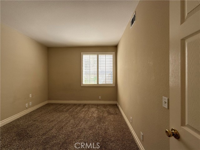 Detail Gallery Image 11 of 27 For 1354 Williamsburg Ln, Corona,  CA 92882 - 4 Beds | 3 Baths