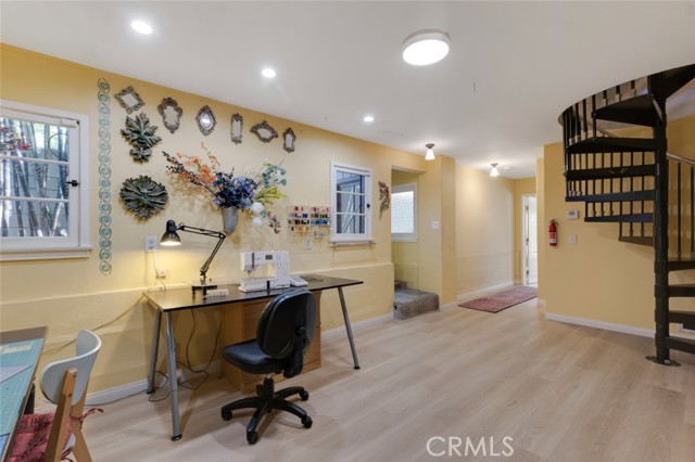 Image 26 of 57 For 3760 Dover Street