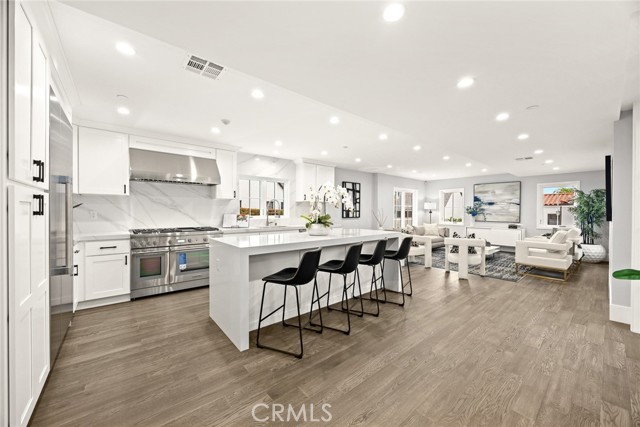 2174 Melville Drive, San Marino CA: https://media.crmls.org/medias/b9424f35-e77e-4742-9ad3-3a78e55cb6f7.jpg