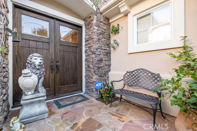 5 Sea View Lane, Newport Coast CA: https://media.crmls.org/medias/b9429fac-8093-4f2b-931c-9490ed3461e0.jpg