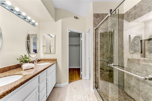 Detail Gallery Image 28 of 50 For 304 Birch Grove, Irvine,  CA 92618 - 2 Beds | 2/1 Baths