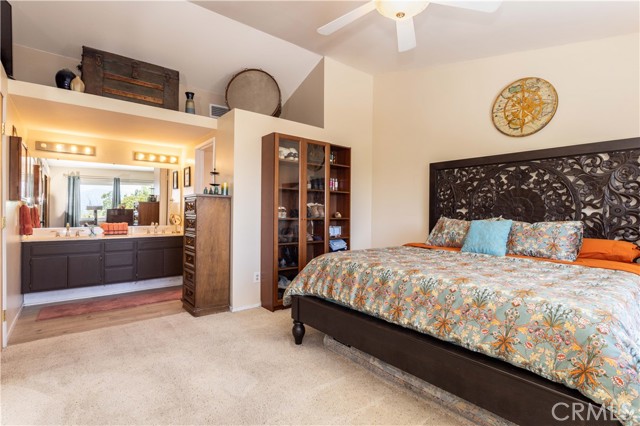 28138 Florence Lane, Canyon Country CA: https://media.crmls.org/medias/b9435c50-4062-4a08-a3b2-f1c0272d3516.jpg