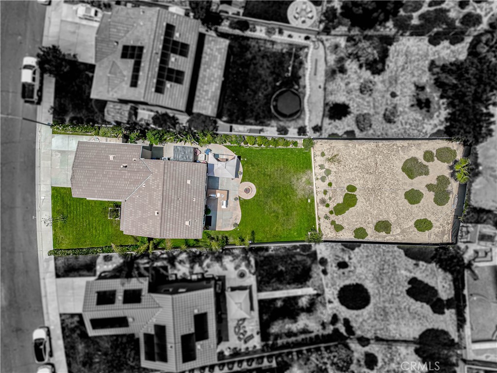 https://media.crmls.org/medias/b9435d5a-b751-43df-b7c2-0a4a2630a0d9.jpg?preset=X-Large
