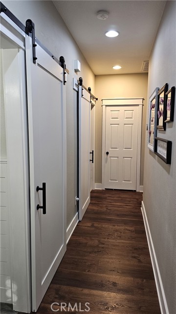Detail Gallery Image 11 of 32 For 13817 Grant Way, Oak Hills,  CA 92344 - 4 Beds | 2 Baths