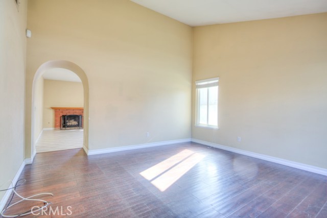 Detail Gallery Image 9 of 38 For 2851 S Cucamonga Ave, Ontario,  CA 91761 - 3 Beds | 2 Baths