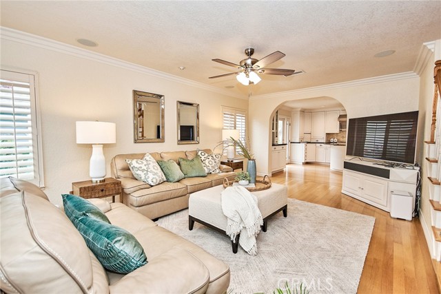 Detail Gallery Image 9 of 59 For 2592 Flanders Ct, Brea,  CA 92821 - 4 Beds | 2/1 Baths