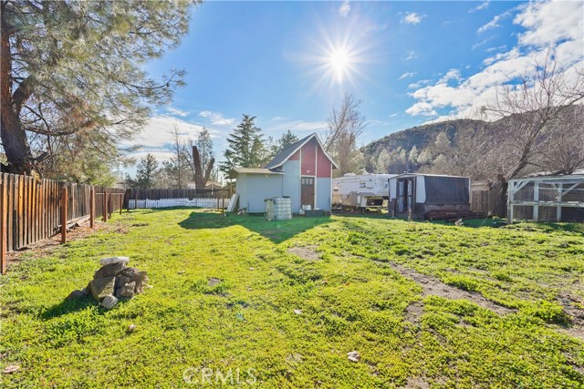 Detail Gallery Image 20 of 39 For 16700 Fox Way, Clearlake Oaks,  CA 95423 - 3 Beds | 2 Baths