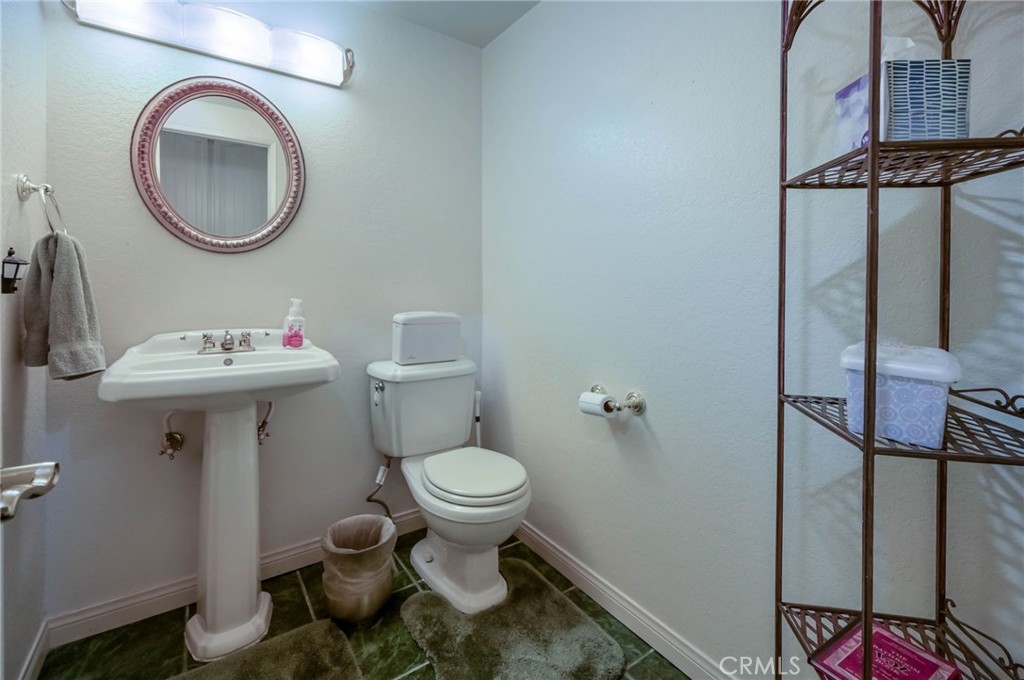 MLS #OC25274602 image #24