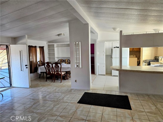 Detail Gallery Image 13 of 18 For 10144 Fetters St, Mojave,  CA 93501 - 3 Beds | 2 Baths