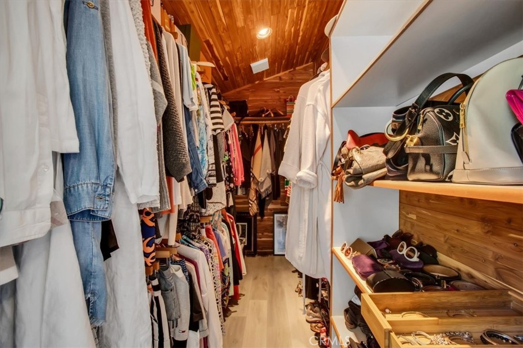 MLS #NP25259681 image #15