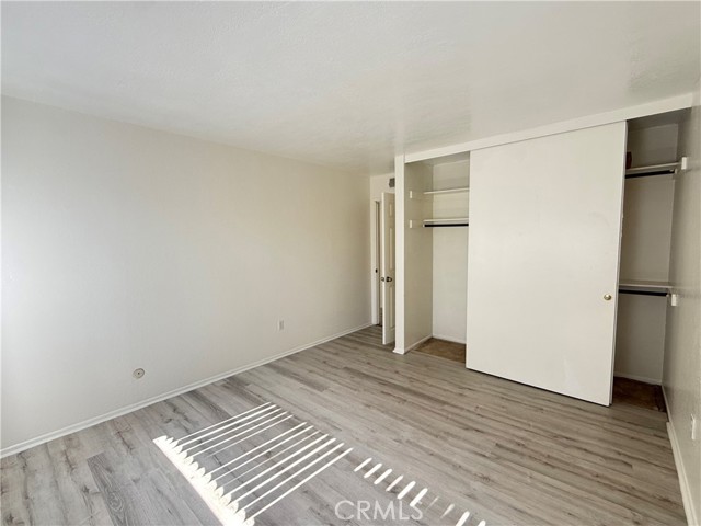 Detail Gallery Image 11 of 13 For 1056 Cabrillo Park Dr #G,  Santa Ana,  CA 92701 - 2 Beds | 1 Baths