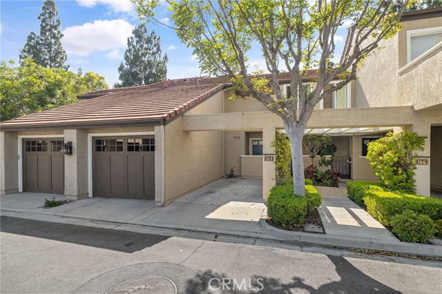164 Stanford Court, Irvine CA: https://media.crmls.org/medias/b9472d03-4a7d-443d-a079-d8da079c983a.jpg