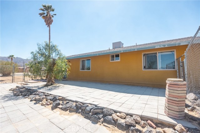 Detail Gallery Image 18 of 29 For 73390 El Paseo Dr, Twentynine Palms,  CA 92277 - 4 Beds | 2 Baths