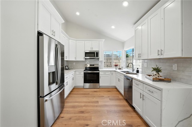 Detail Gallery Image 27 of 59 For 23952 Sutton Dr, Lake Forest,  CA 92630 - 3 Beds | 2 Baths