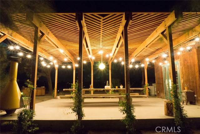 Detail Gallery Image 13 of 65 For 3535 Olympic Rd, Joshua Tree,  CA 92252 - 1 Beds | 2 Baths