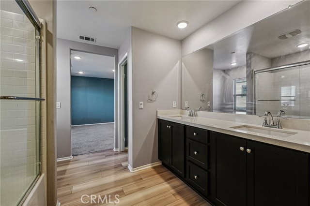 Detail Gallery Image 15 of 38 For 32976 Middlegate, Lake Elsinore,  CA 92530 - 3 Beds | 2/1 Baths