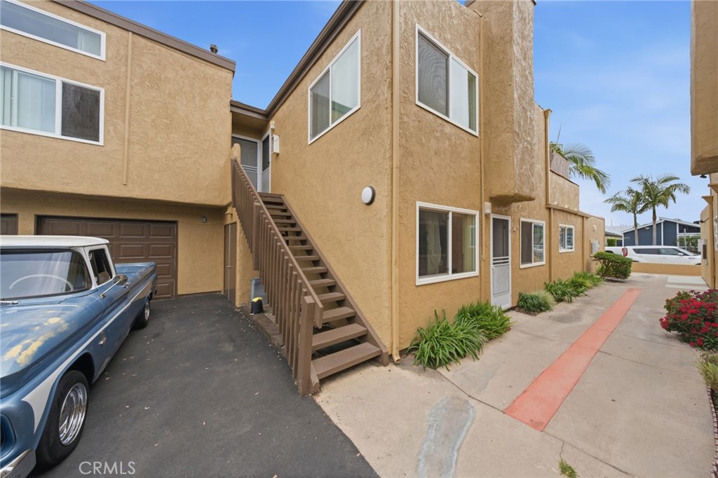 MLS #OC26144065 image #41