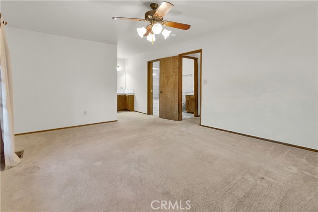 Image 22 of 42 For 2471 Captains