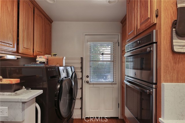 Detail Gallery Image 9 of 31 For 16837 Itasca, Northridge,  CA 91343 - 4 Beds | 3 Baths