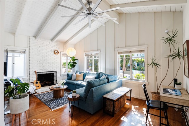 517 5th Street, Manhattan Beach, California 90266, 3 Bedrooms Bedrooms, ,2 BathroomsBathrooms,Residential,Sold,5th,SB22046594