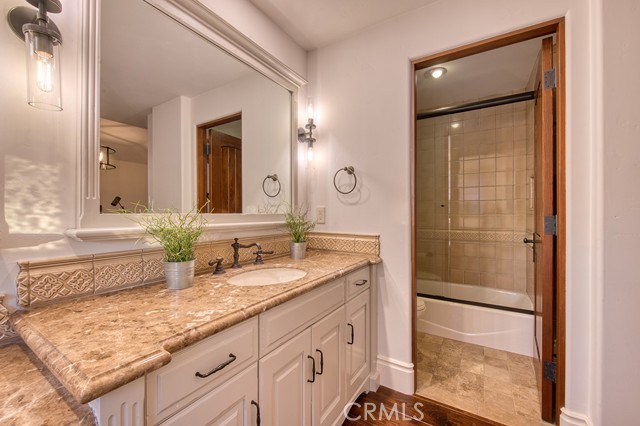 31742 Contijo Way, Coto de Caza CA: https://media.crmls.org/medias/b94b15c8-74ae-43d1-bf86-35a502ab2940.jpg