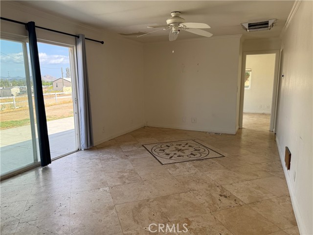 27675 Dales Street, Menifee CA: https://media.crmls.org/medias/b94b5c16-a2b0-4ef1-b080-344e9a5091c4.jpg