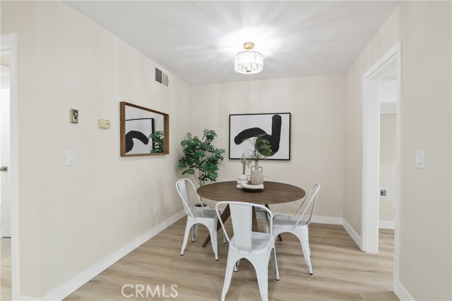 Detail Gallery Image 6 of 20 For 1301 S Atlantic #101,  Monterey Park,  CA 91754 - 2 Beds | 2 Baths