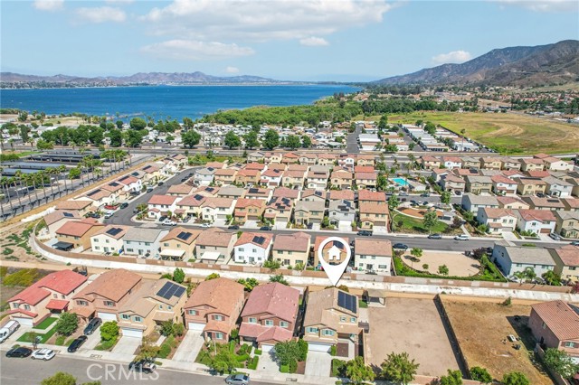 30012 Cottage Lane, Lake Elsinore CA: https://media.crmls.org/medias/b94baad8-9ea2-4d5e-8f00-d99b8acd6a06.jpg