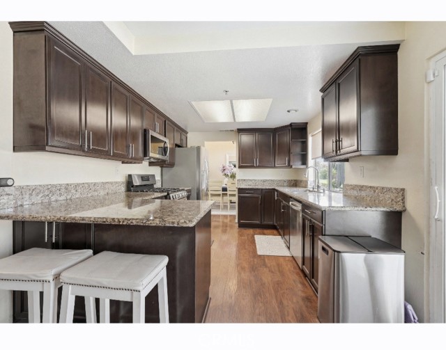 Detail Gallery Image 11 of 31 For 25970 Jumano, Moreno Valley,  CA 92551 - 4 Beds | 3 Baths