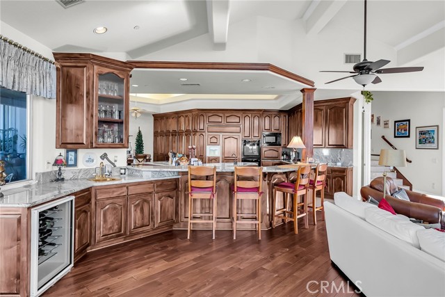 Detail Gallery Image 19 of 51 For 6872 Chartwell, Riverside,  CA 92506 - 5 Beds | 4/1 Baths