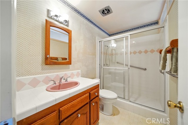 9331 Mikinda Avenue, La Habra CA: https://media.crmls.org/medias/b94fd964-f8c8-478c-9ece-22a3a12e1902.jpg